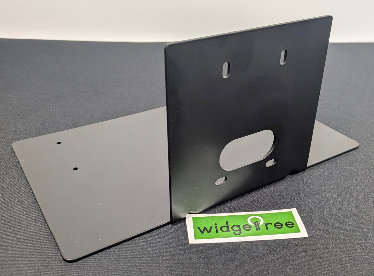 Vaddio Polycom EagleEye Cam Thin Profile Wall Mount Bracket - 535-2000-221 / Used