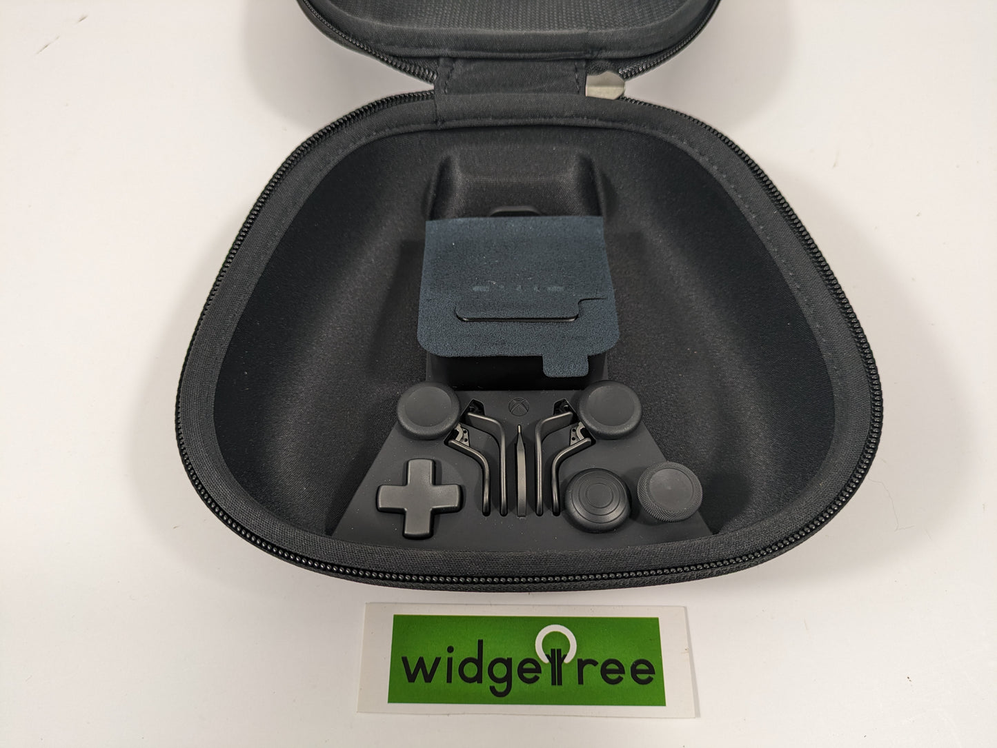 Microsoft Xbox Elite Series 2 Wireless Controller - FST-00001 / Used