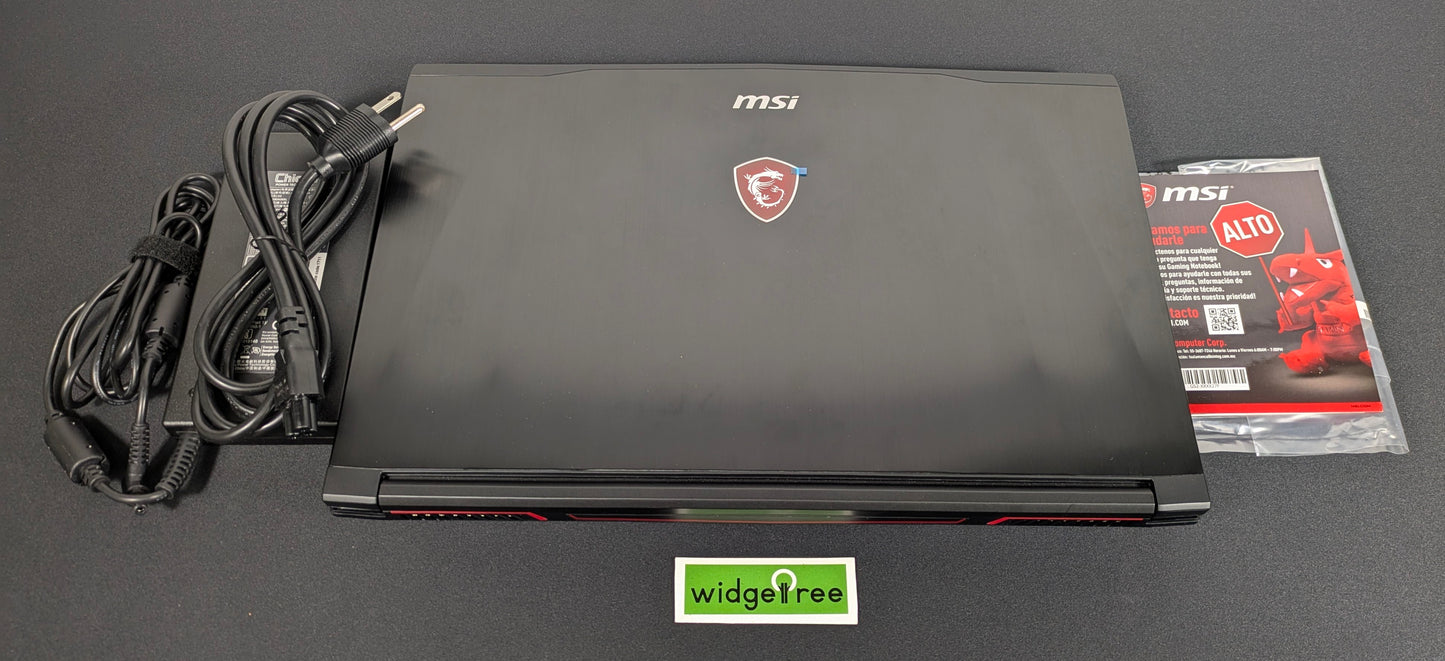 MSI 15.6" i7 7th 16GB 256GB+1TB SSHD Laptop - GP62MVR-7RFX (Leopard Pro)-1264US / Reconditioned
