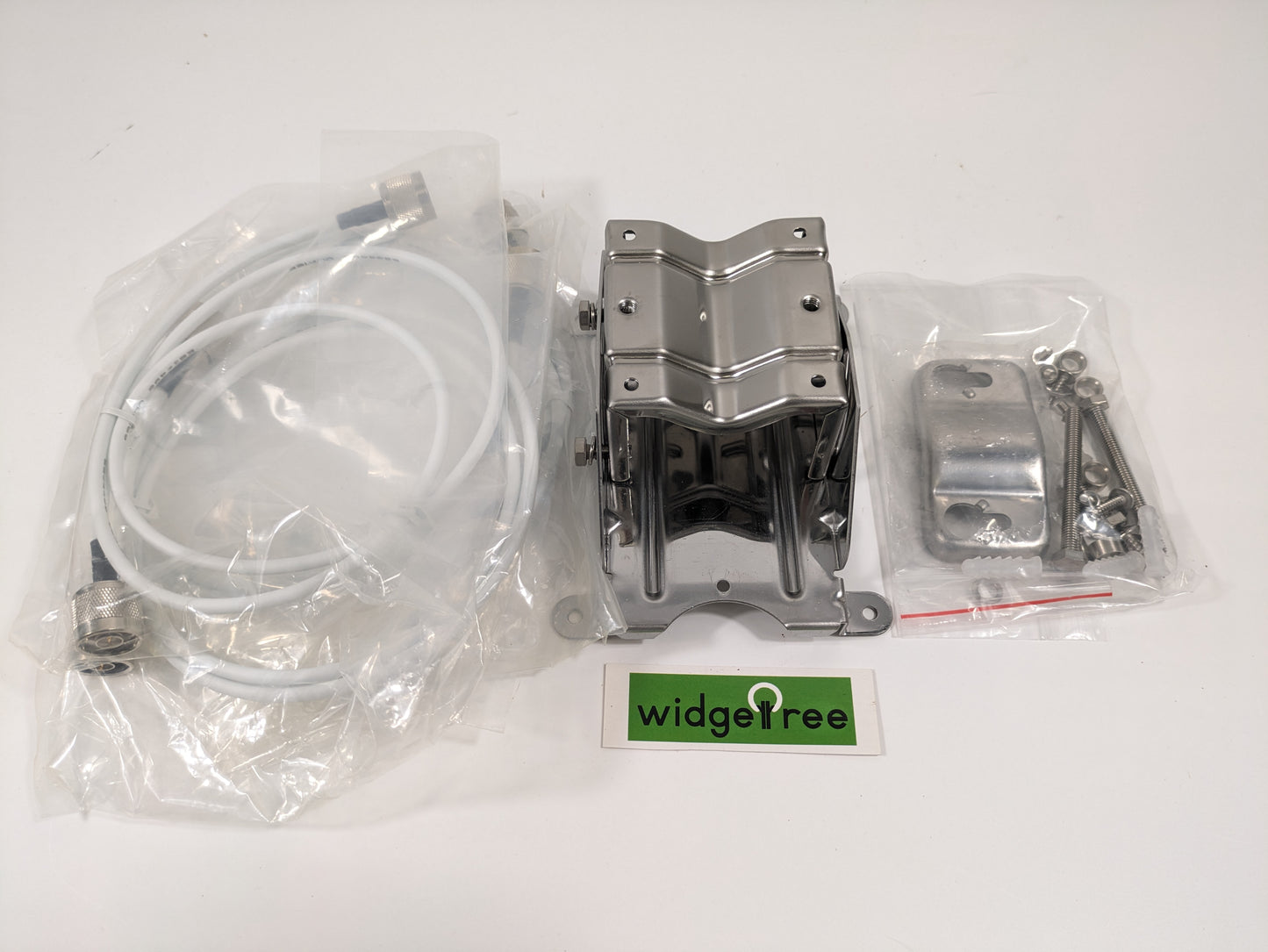 Aerohive AP-1130 Outdoor Antenna Kit - AH-ACC-ANT-SEC /  Used