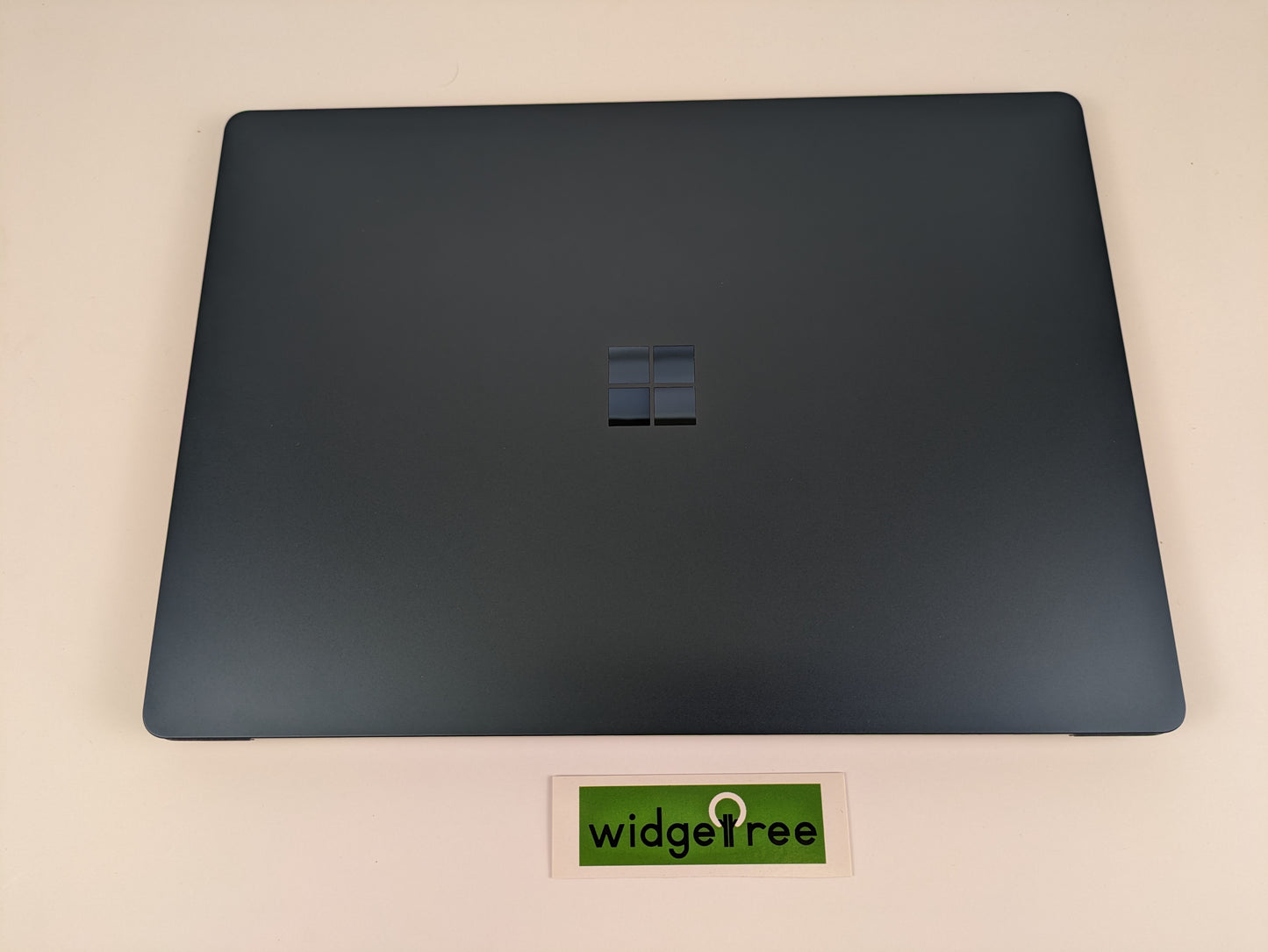Microsoft Surface Laptop 3 13" Core i5 10th 8GB 256GB SSD Laptop - PKX-00007 Reconditioned